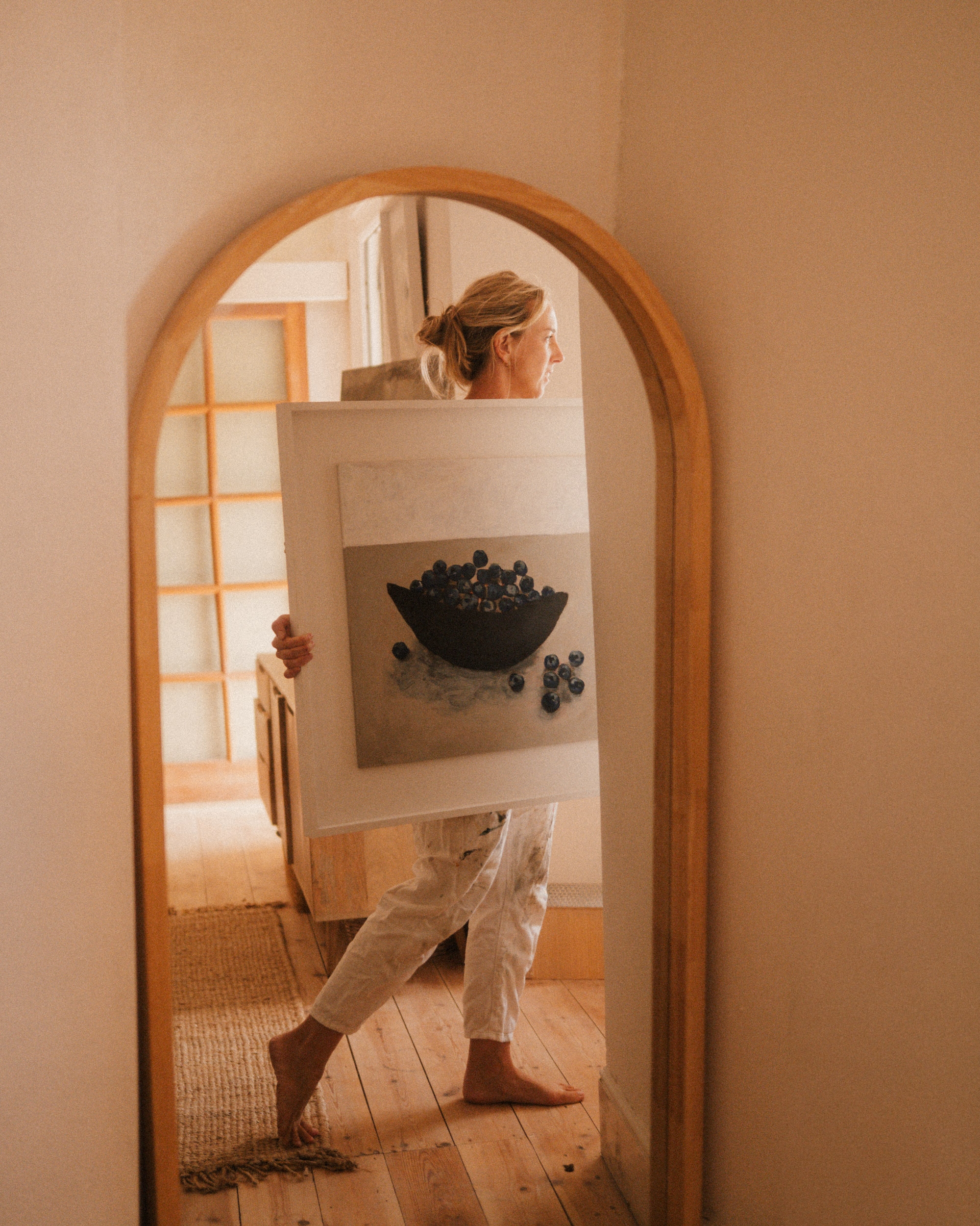 Cornish artist Chloe working in her studio